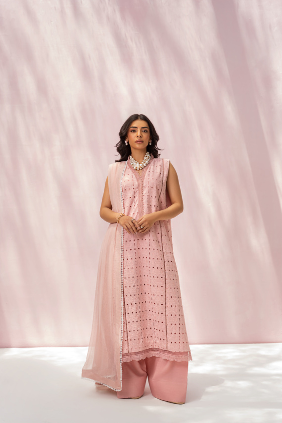 Zahra - Image 2