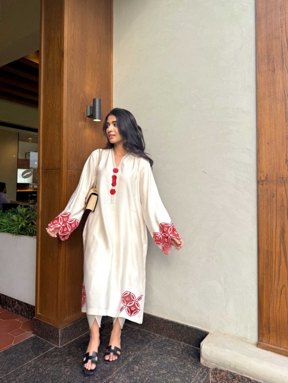 Article Beige - Image 2
