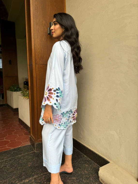 Introducing – Dahlia - Image 4